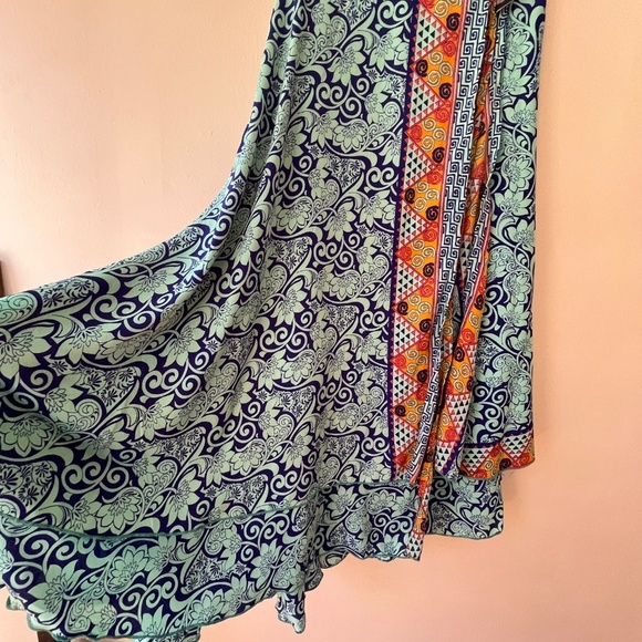 Mandala One Suze Turquoise Wrap Skirt Reversible Double Layer One Size Strap - Picture 6 of 6